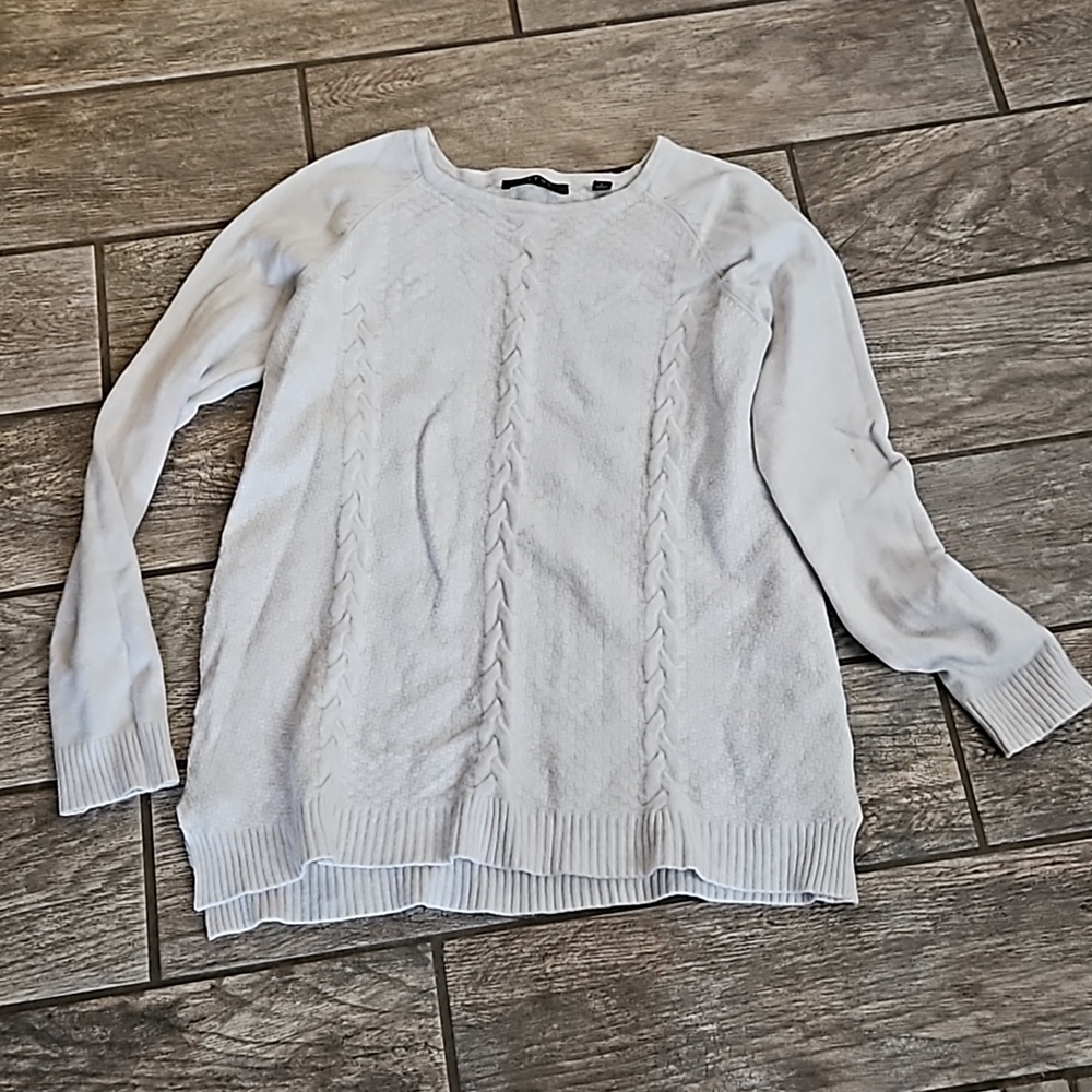 Crew Neck Sweater Size Large Lighter Weight